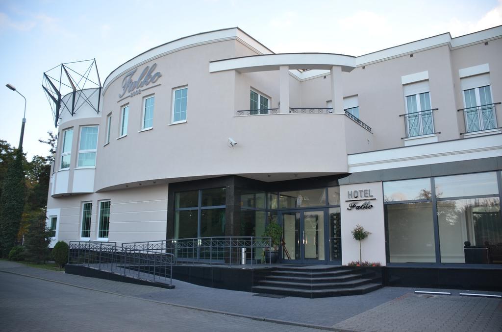 Hotel Falko Rumia Exterior foto